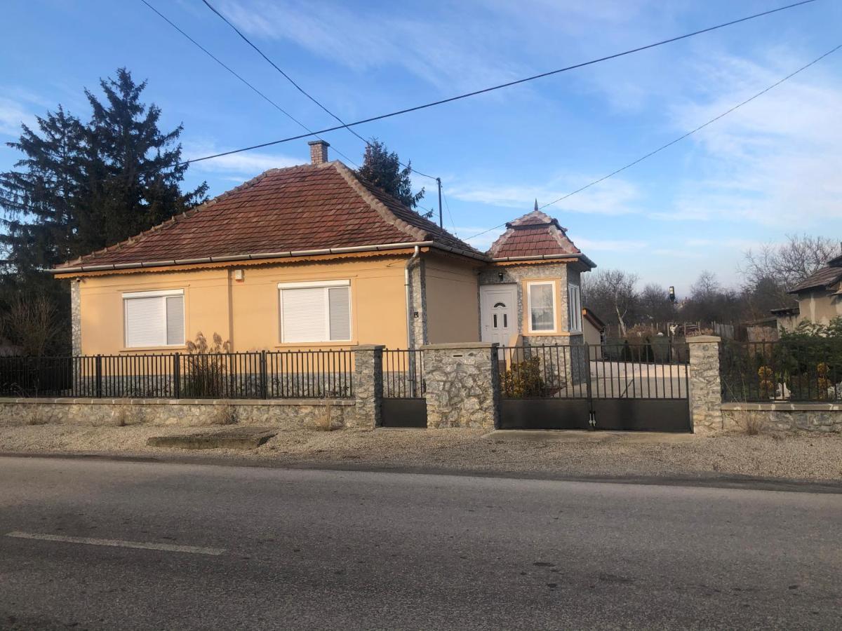 Toerpi Apartman Halmaj 외부 사진
