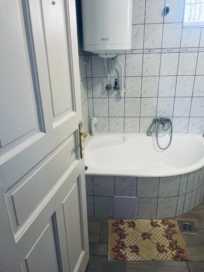 Toerpi Apartman Halmaj 외부 사진
